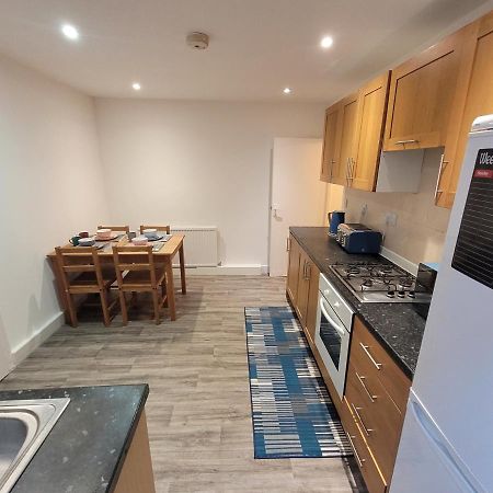 Spacious 2 Bedroom House In Central London With Garden מראה חיצוני תמונה