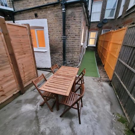 Spacious 2 Bedroom House In Central London With Garden מראה חיצוני תמונה