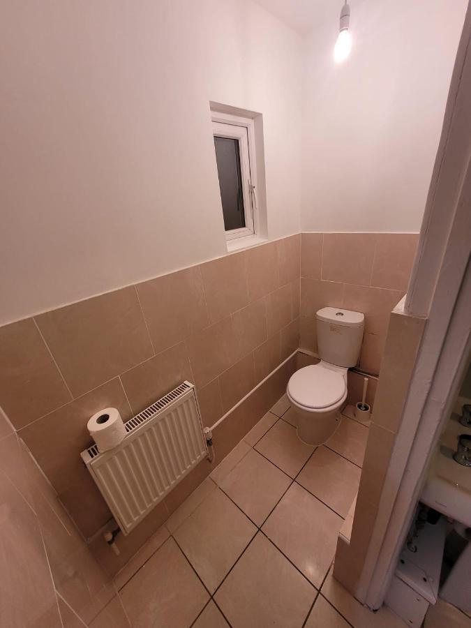 Spacious 2 Bedroom House In Central London With Garden מראה חיצוני תמונה